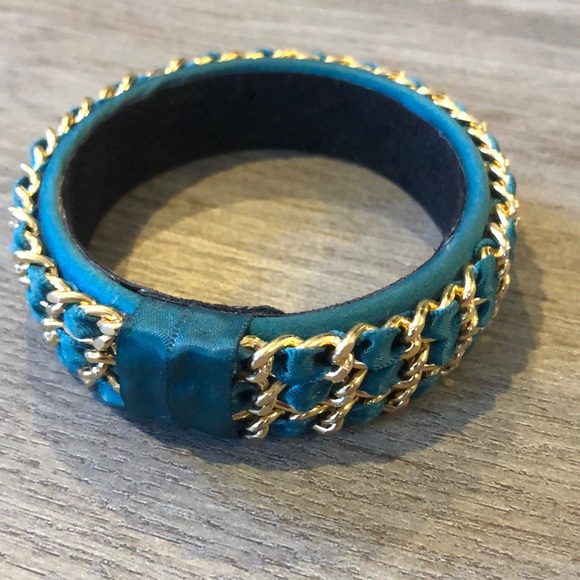 Jewelry - 🦋 3/$24 Gold and Teal Bangle Bracelet / Excellent condition